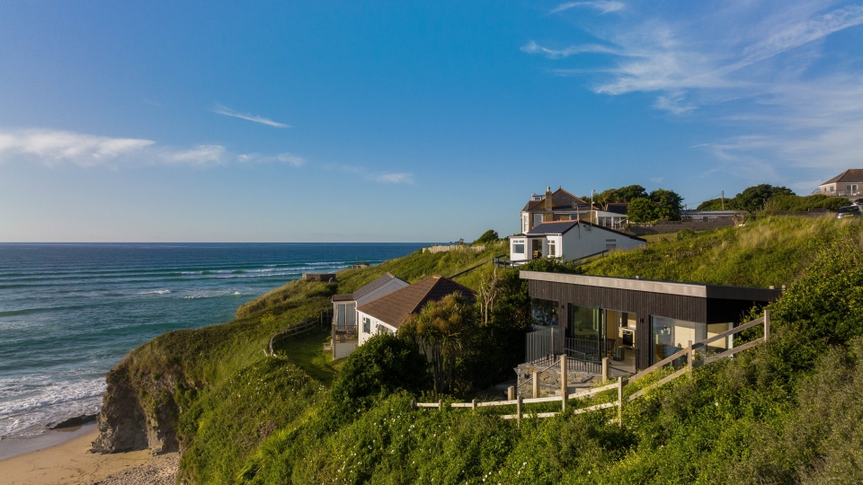 Newham based CSA Architects transform run-down holiday cabin into contemporary seaside chalet